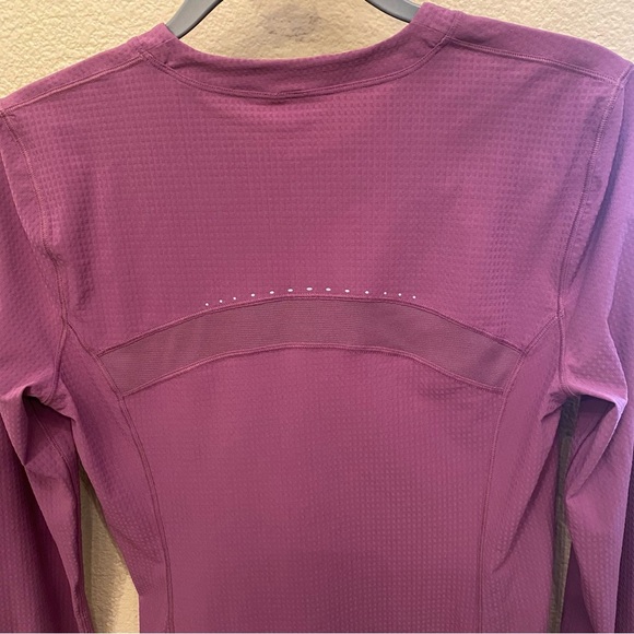 LULULEMON Women Vintage Plum Ventilated Mesh-Back Running Long Sleeve Top Size 8 - Picture 5 of 7